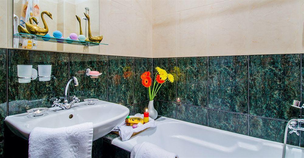Boutique Apart-Hotel Sherborne Kiev Eksteriør billede